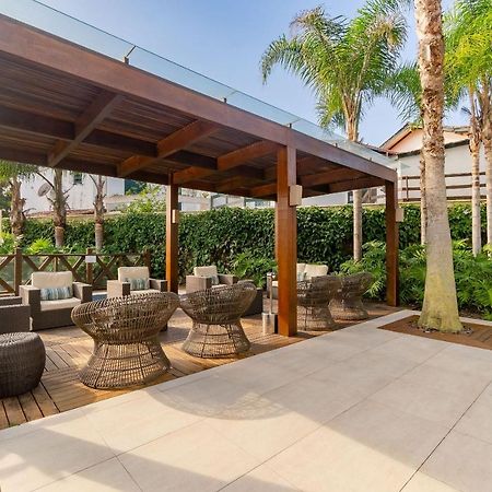 Varandas Do Atlantico - Apartamento Impecavel Em Condo Pe Na Areia Бомбіняс Екстер'єр фото