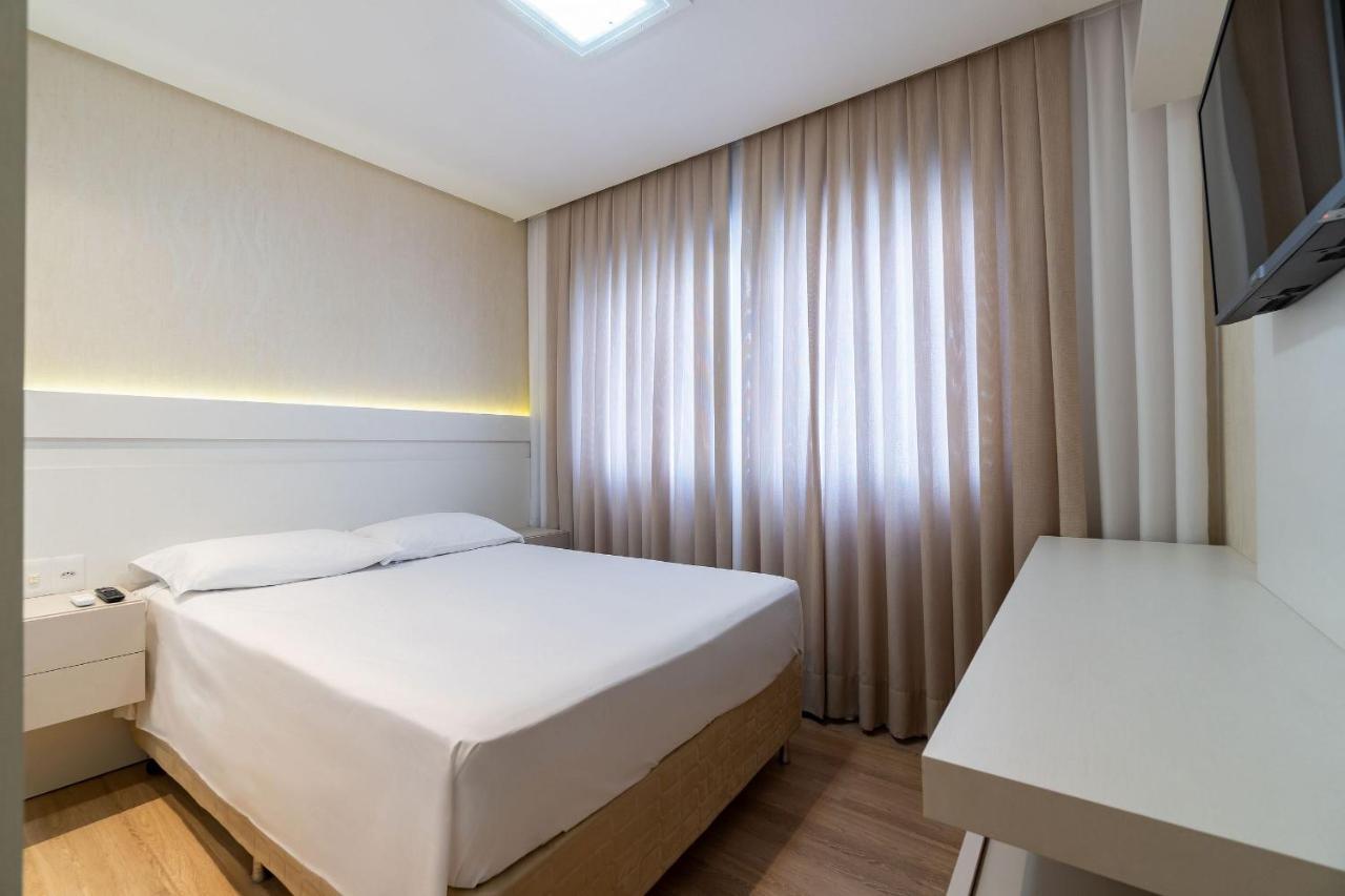 Varandas Do Atlantico - Apartamento Impecavel Em Condo Pe Na Areia Бомбіняс Екстер'єр фото