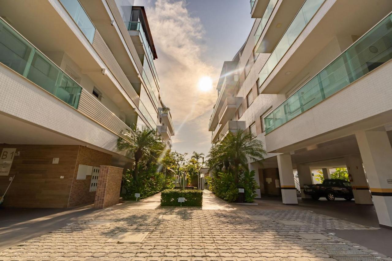 Varandas Do Atlantico - Apartamento Impecavel Em Condo Pe Na Areia Бомбіняс Екстер'єр фото